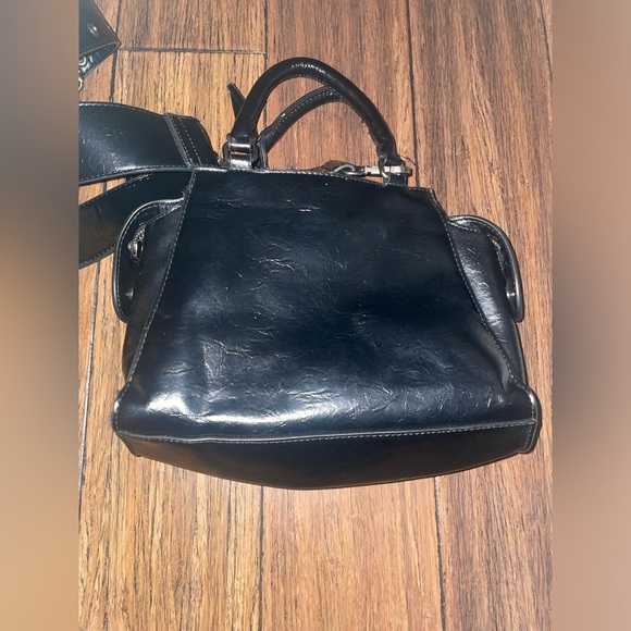 Edgy🖤y2k Steve Madden bag crossbody shoulder bag thick strap black purse - Picture 10 of 14